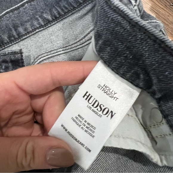 Hudson Holly High-Rise Straight Jeans - Picture 13 of 15